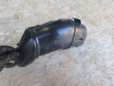 BMW Front Intake Air Duct 13717521012 E60 535xi 545i 550i M55